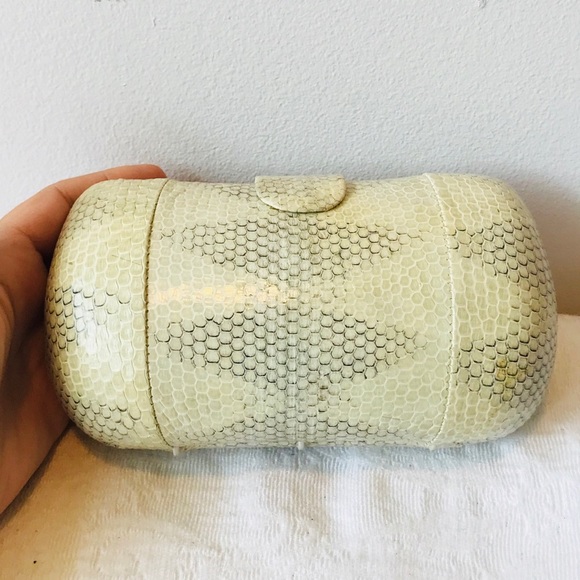 Genuine PYTHON Handbag Clutch***W/ Chain**$489 - Picture 3 of 7